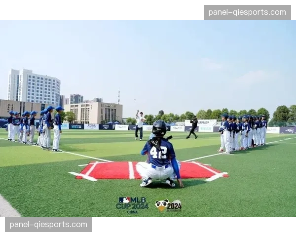 MLB海外开幕系列赛在韩国首尔举行，球场气氛火爆